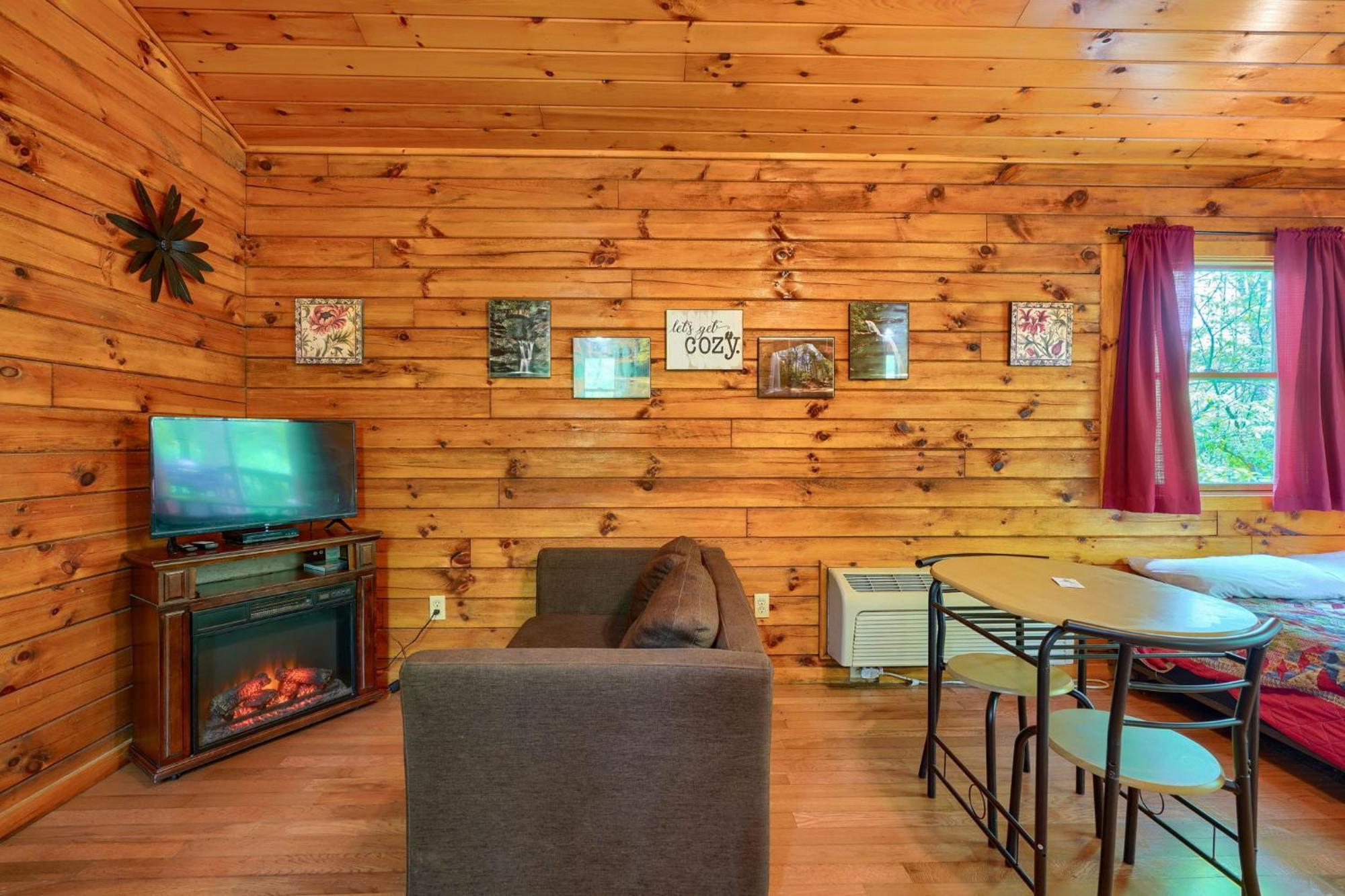 Blue Rose Cabins - Cozy Cabin Logan Eksteriør billede