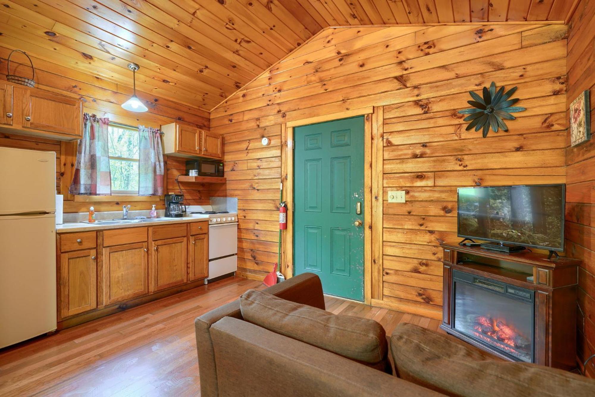 Blue Rose Cabins - Cozy Cabin Logan Eksteriør billede